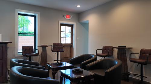 Othello's lounge area