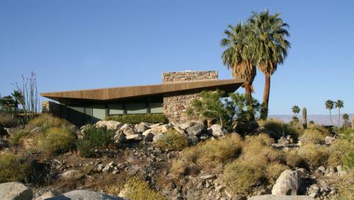Edris House by architect Stewart Williams in palm springs
