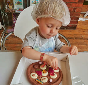 Making a candy pizza at The Kandy Factory, Staffordshire. Image courtesy Dirt, Diggers & Dinosaurs