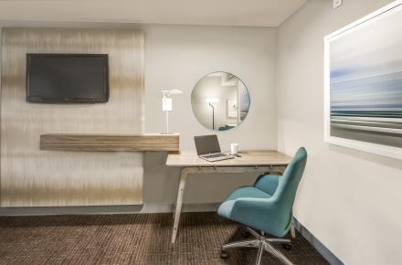 WorkLife Suite Desk