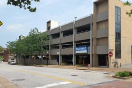 Madison Street parking garage