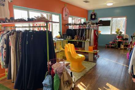 Where to find vintage clothing shops in SLC