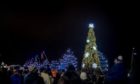 Kelowna Annual Winter Festivals Events Okanagan Valley Bc