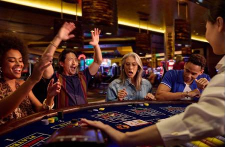 Hollywood Casino Table Gambling