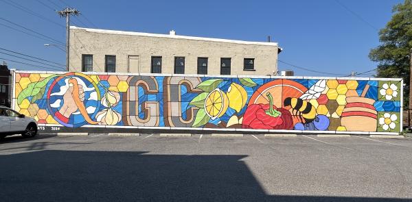 golden-carrot-mural