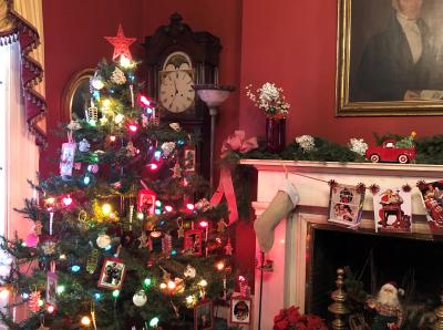 Ten Broeck Mansion Holiday House