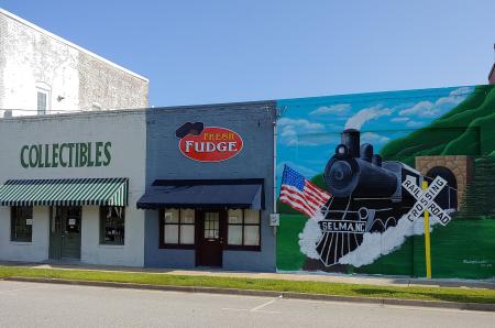 Mural of a life-size steam engine in Selma