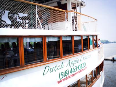 Dutch Apple Cruises Side Shot