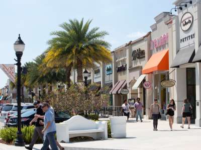 Nike store pembroke gardens store