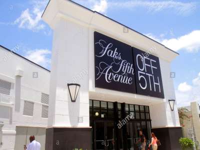 SAKS FIFTH AVENUE - 29 Photos & 54 Reviews - 7687 N Kendall Drive, Miami,  Florida - Accessories - Phone Number - Yelp