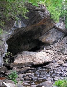 Natural Stone Bridge and Caves
