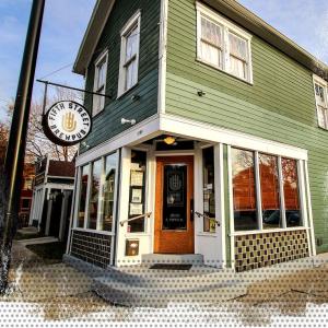 Fifth Street Brewpub