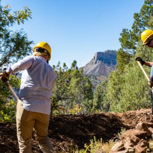 Volunteering at Durango Trails