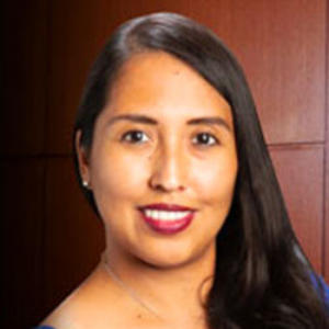 Dr. Adriana Rocha Garcia