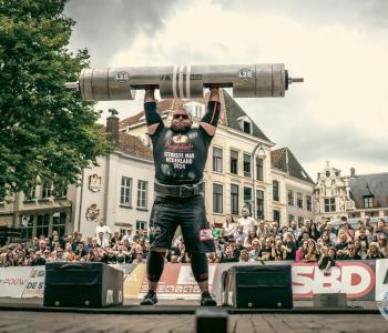 Strongman Lift
