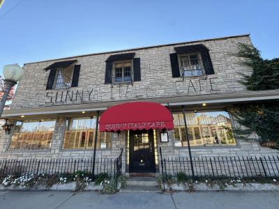 Exterior of Sunny Italy Cafe