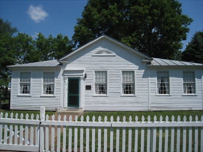 Exterior of the Dr. Nathan Thomas House