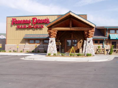 Famous Dave's Outside