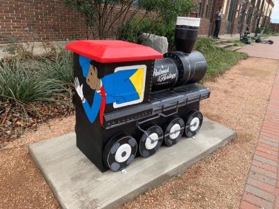 “Spirit of Santa Fe” by Miranda Maloy. Located at  East end of Santa Fe Depot and Ave B.