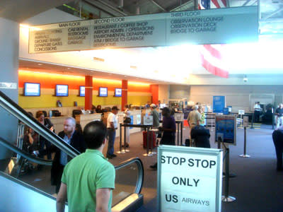 airportTicketCounter.jpg