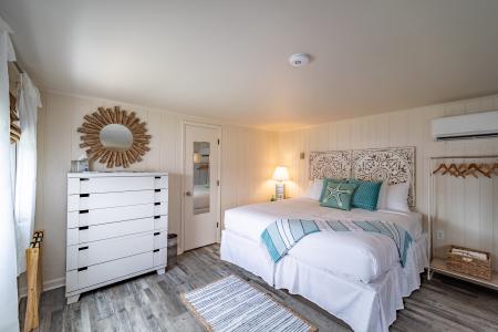 Ocean Glass Inn