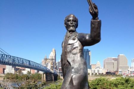 Riverside Drive Statue Tour