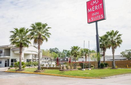 Merit Inn & Suites