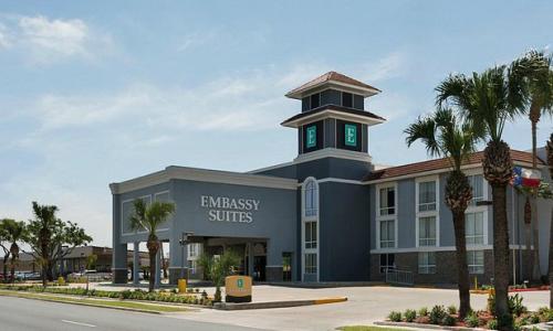 A photo of the Embassy Suites in Corpus Christi