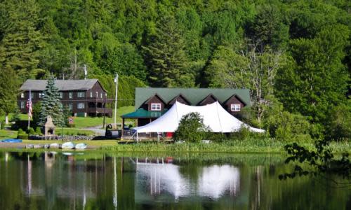 Twin Pines Resort
