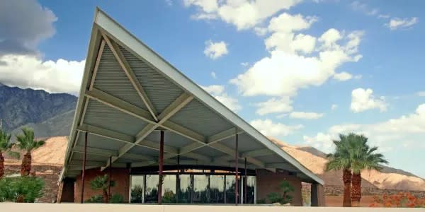 Palm Springs Visitor Center