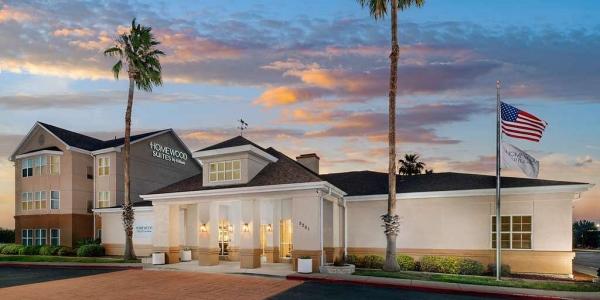 Homewood Suites by Hilton