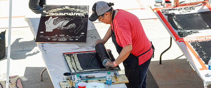 Artist at the Steamroller Festival