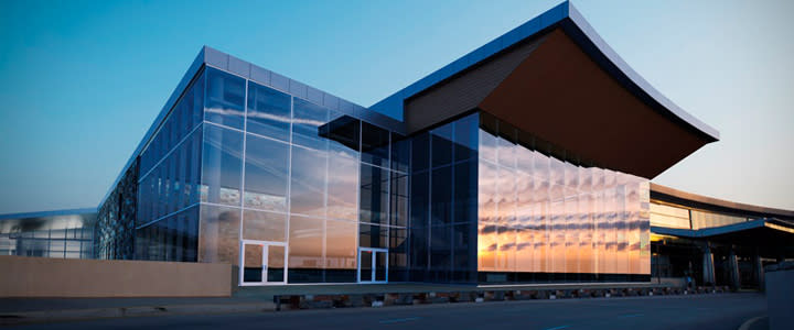 Exterior of the Will Rogers World Airport