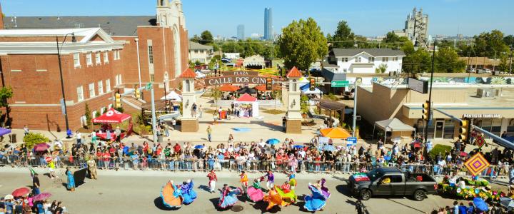 Plaza Calle Dos Cinco