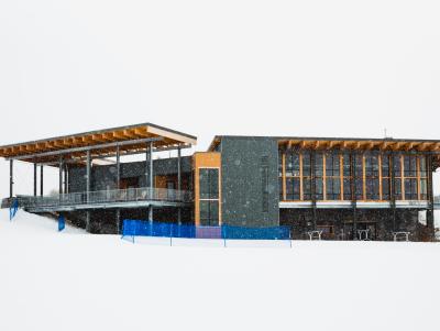 Hogadon Ski Lodge