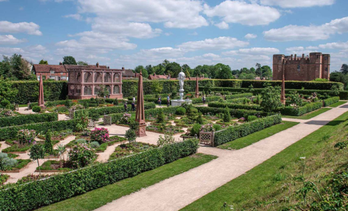 Elizabethan Garden in Kenilworth