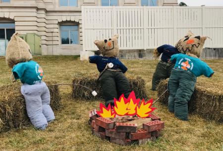 Scarecrows Roasting Marshmallows at Hendricks County Courthouse Square