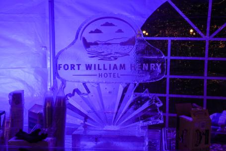 Polar Ice Bar - FWH Sculpture