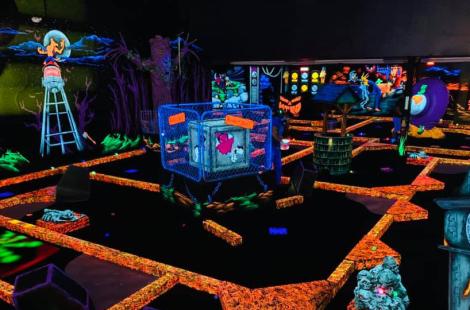 Monster Mini Golf