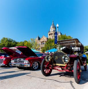 Classic Cars at Arts and Autos