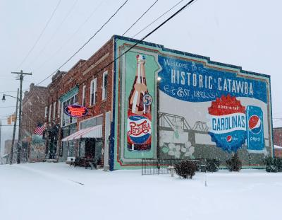 Welcome to Historic Catawba – Pepsi Mural