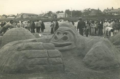 Emily Molina Article, Photo #35 Historic Sandcastle Day