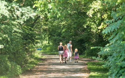 Family Hiking Ohio River Greenway