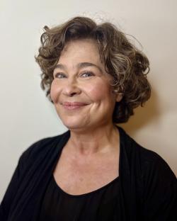 Julie Warner