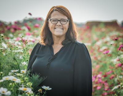 Beth Headshot 2024