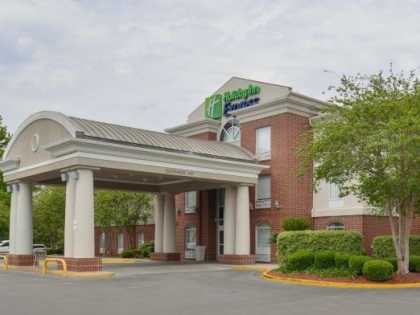 Holiday Inn Express & Suites-Ambassador Caffery