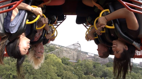 passengers on Six Flags Over Texas ride El Diablo