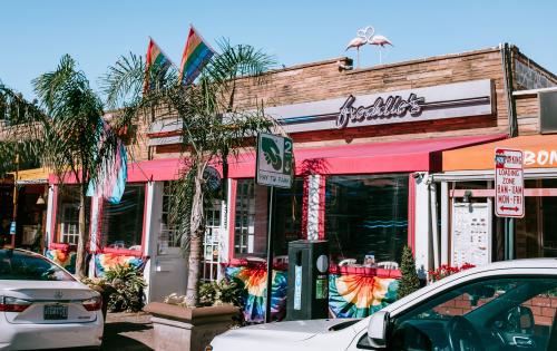 Freddie’s Beach Bar & Restaurant