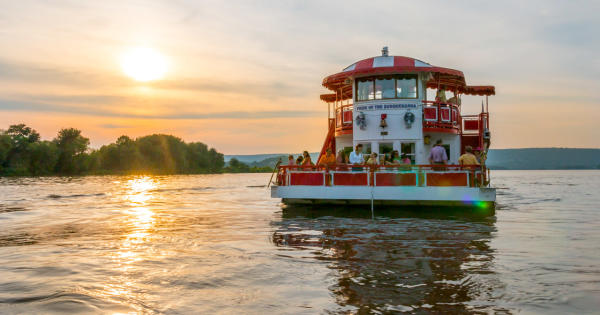 The Pride of the Susquehanna Riverboat