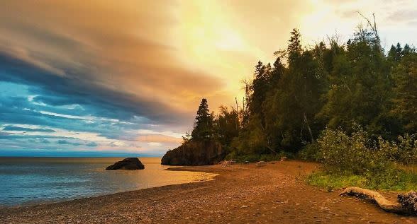 Lutsen Resort beach